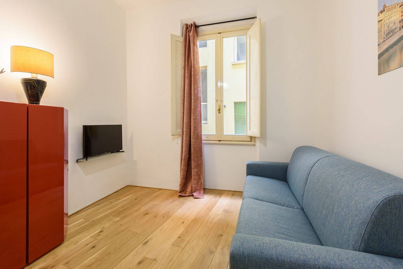 Entire apartment, Lucky House by Mmega in Florence city center, Florence