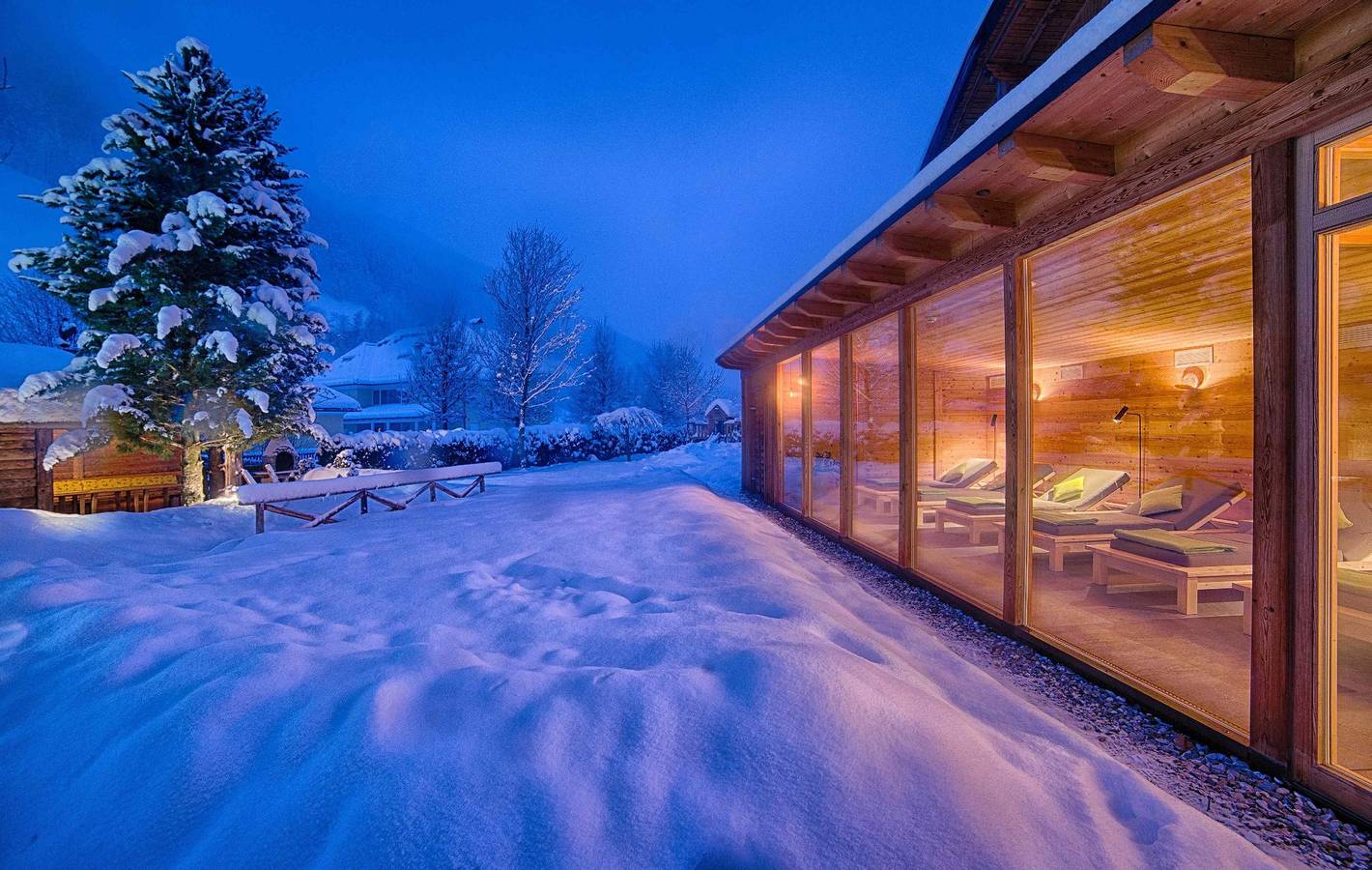 Appartamento intero, Appartamento "Löfflerblick B Keilbachspitz" con vista sulle montagne, Wi-Fi e Jacuzzi in Valle Aurina, Alpi della Zillertal