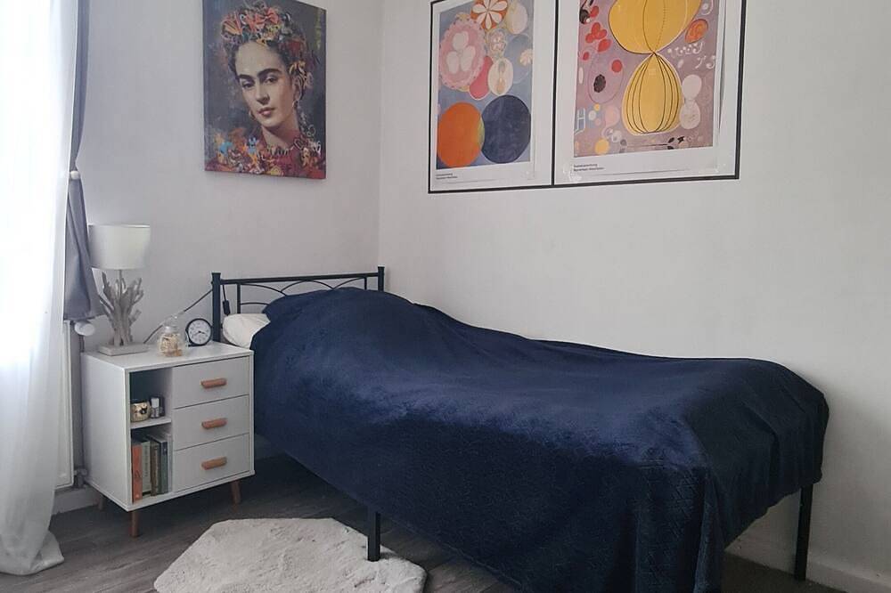 Unusual and creatively furnished living center in the city. in Oberbilk, Düsseldorf