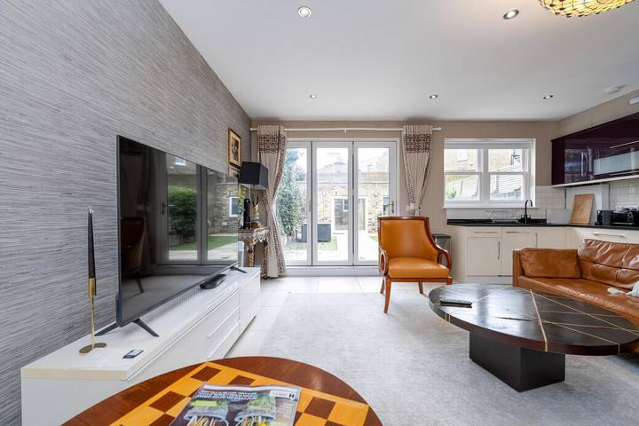 Ganze Wohnung, Ferienwohnung für 4 Personen mit Garten in Hammersmith und Fulham, London