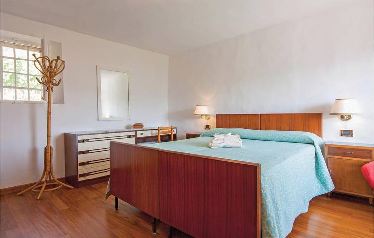 Appartement avec piscine à Camaiore avec parking et WiFi. in Camaiore, Riviera Italienne