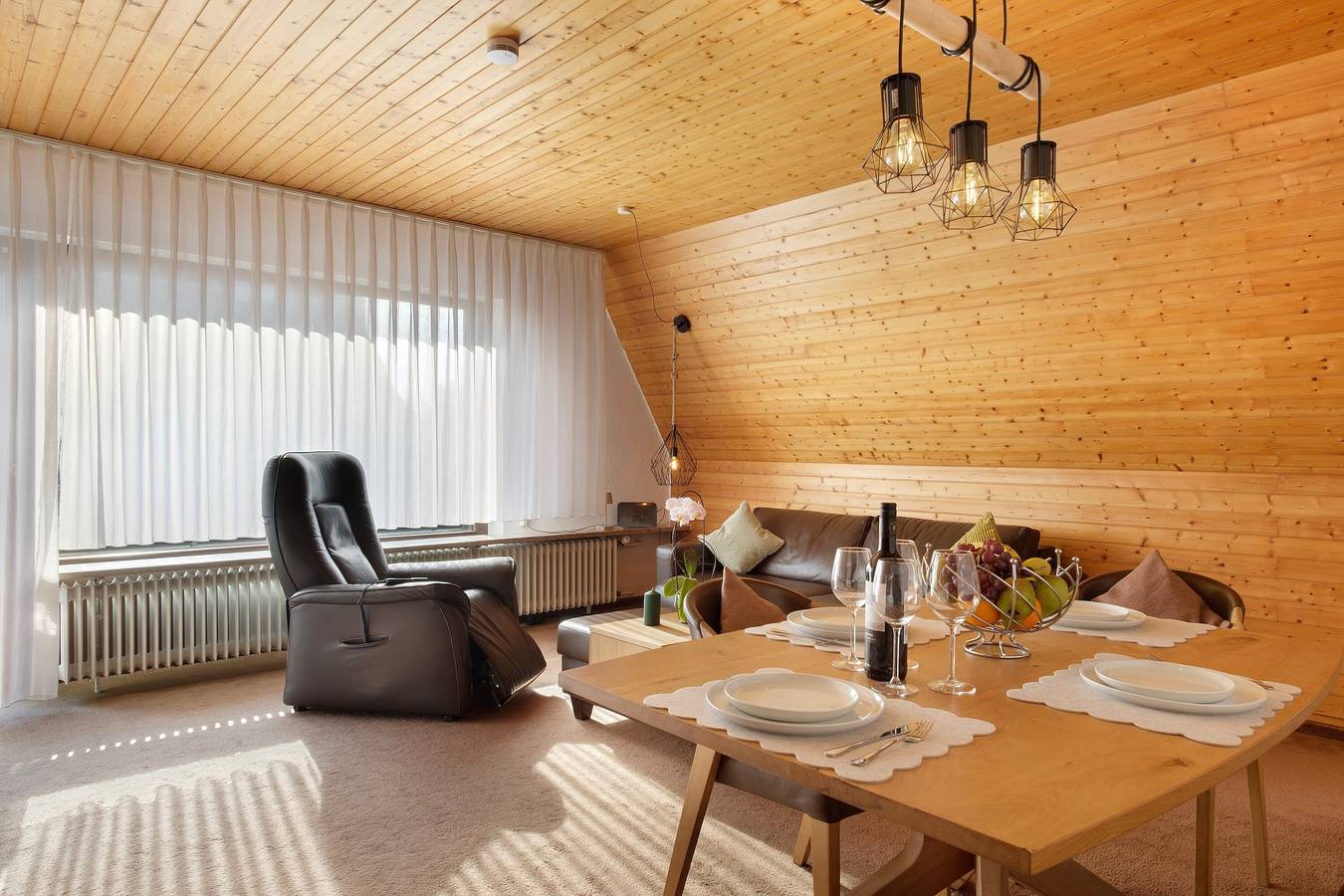 Ganze Wohnung, Maisonette auf 1000m mit Sauna u Garage in Schönwald, Südschwarzwald