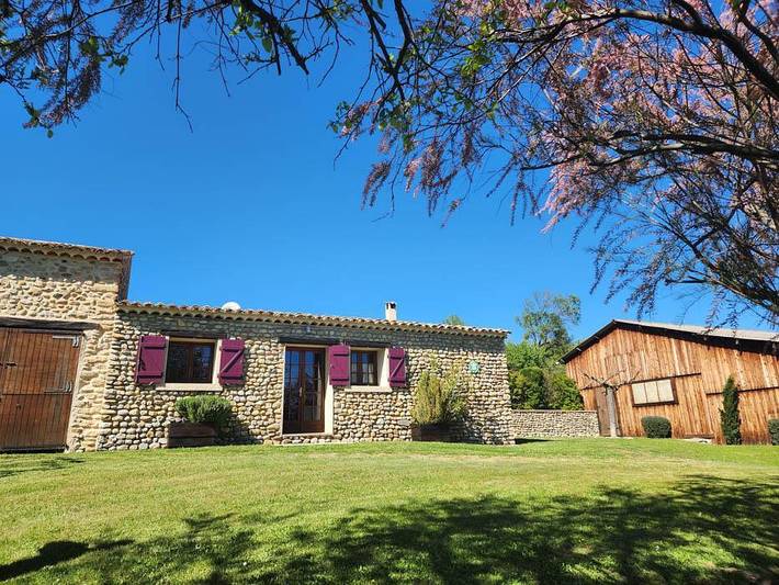 Gîte pour 5 personnes, avec Jardin