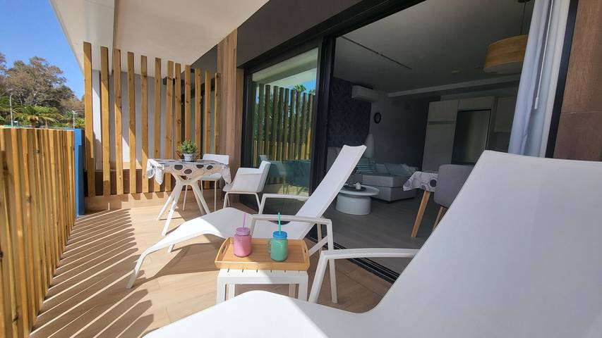 Apartamento para 4 personas, con Terraza y Jacuzzi en Santa Águeda