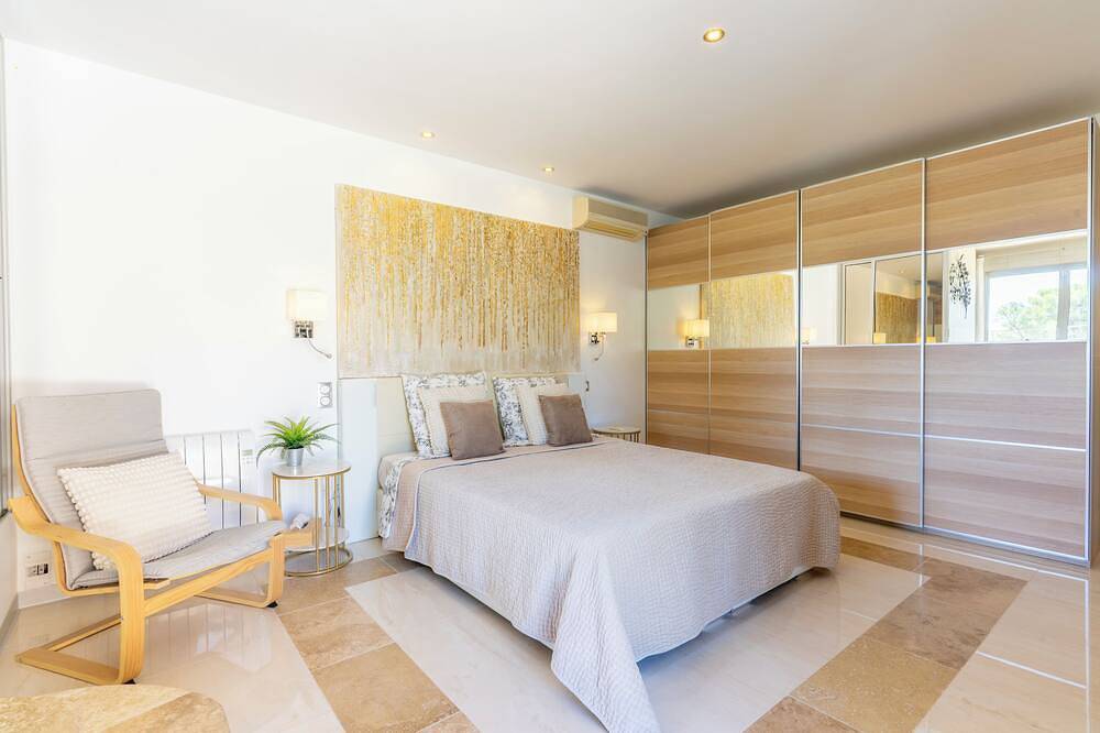 Villa Moniris - Provence and the French Riviera Bliss – Private Villa with Pool in La Crau, Toulon region