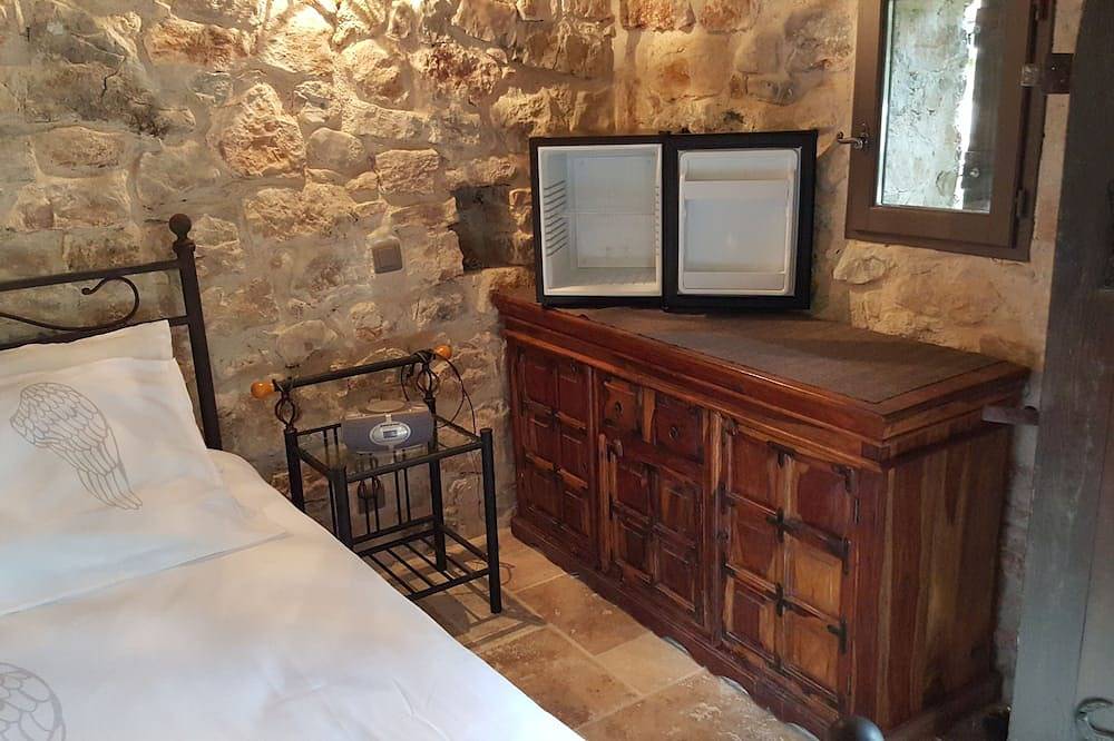 Le Donjon des combes et son Spa haut de gamme in Fayence, Région de Draguignan