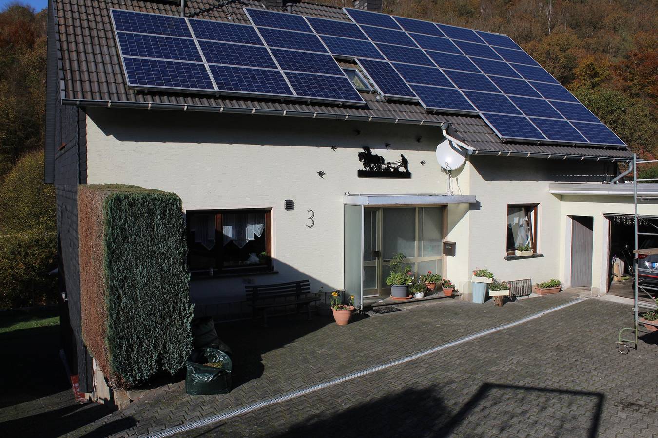 Ganze Ferienwohnung, Ferienwohnung Andrea mit Ausblick in Grünebach, Altenkirchen & Umgebung