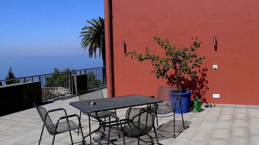 Ferienhaus für 8 Personen, mit Balkon und Sauna sowie Pool und Garten auf den Kanaren - 4