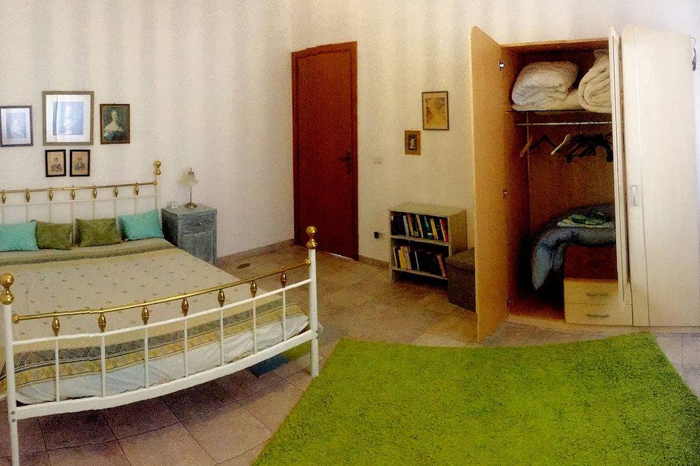 Ferienhaus Nähe Tropea in Kalabrien, direkt an der Steilküste gelegen. in Santa Domenica, Ricadi (gemeinde)