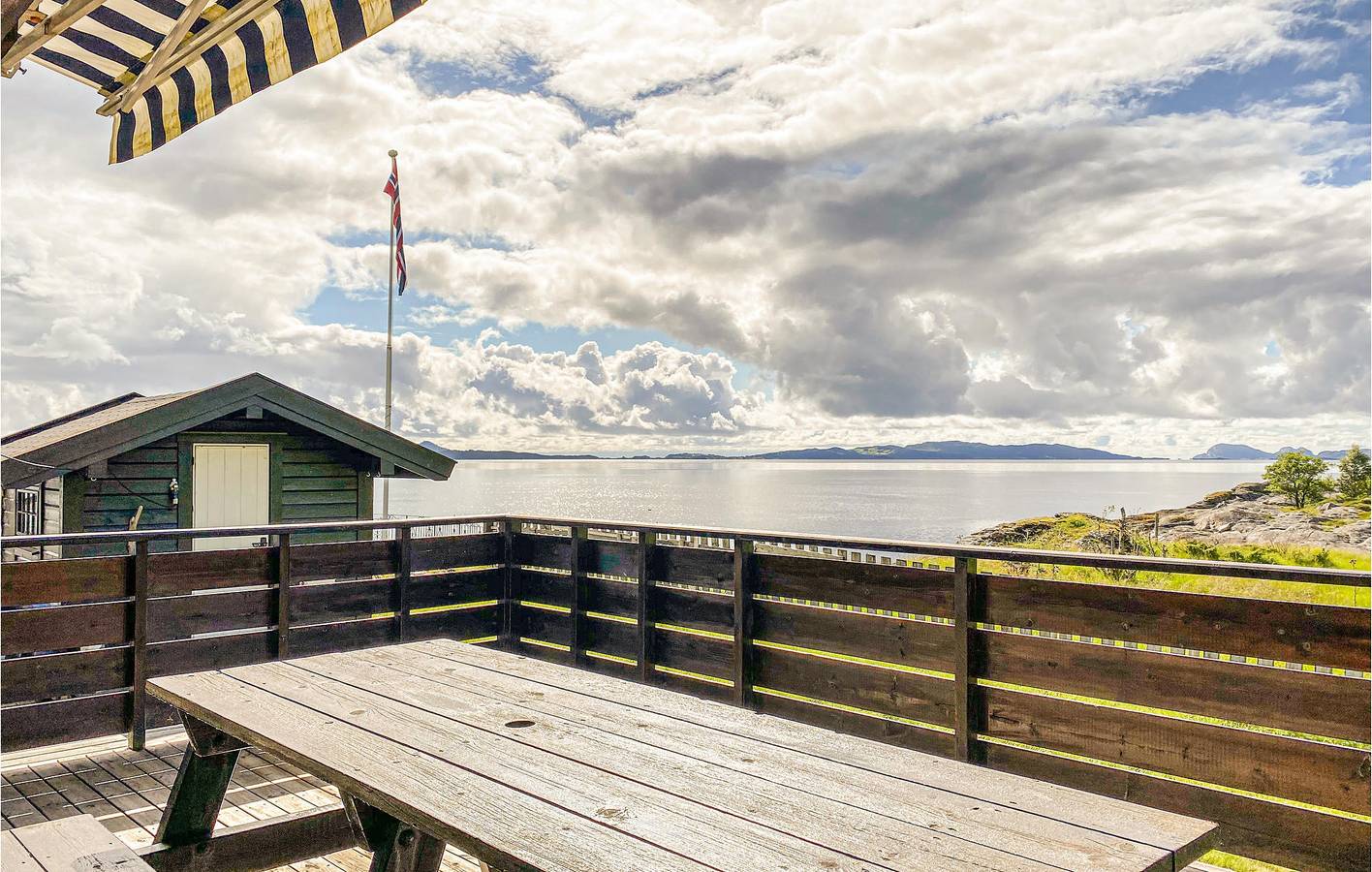 Maison de vacances pour 8 personnes avec terrasse in Flora