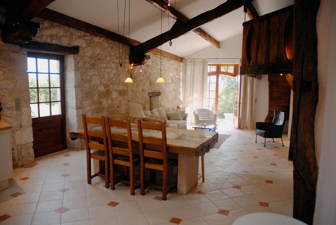 Cottage Rembrandt – Sleeps 5 in Saint-Antoine-de-Breuilh, Périgord Pourpre