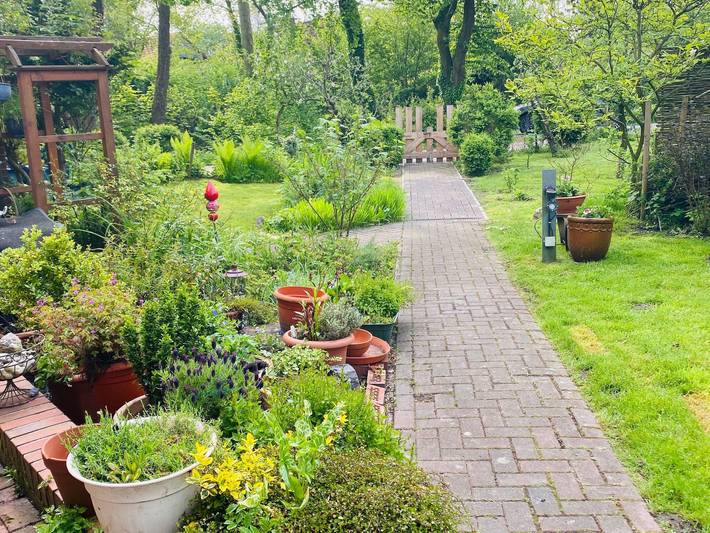 Ferienwohnung für 2 Personen, mit Terrasse und Garten in Hage - 4