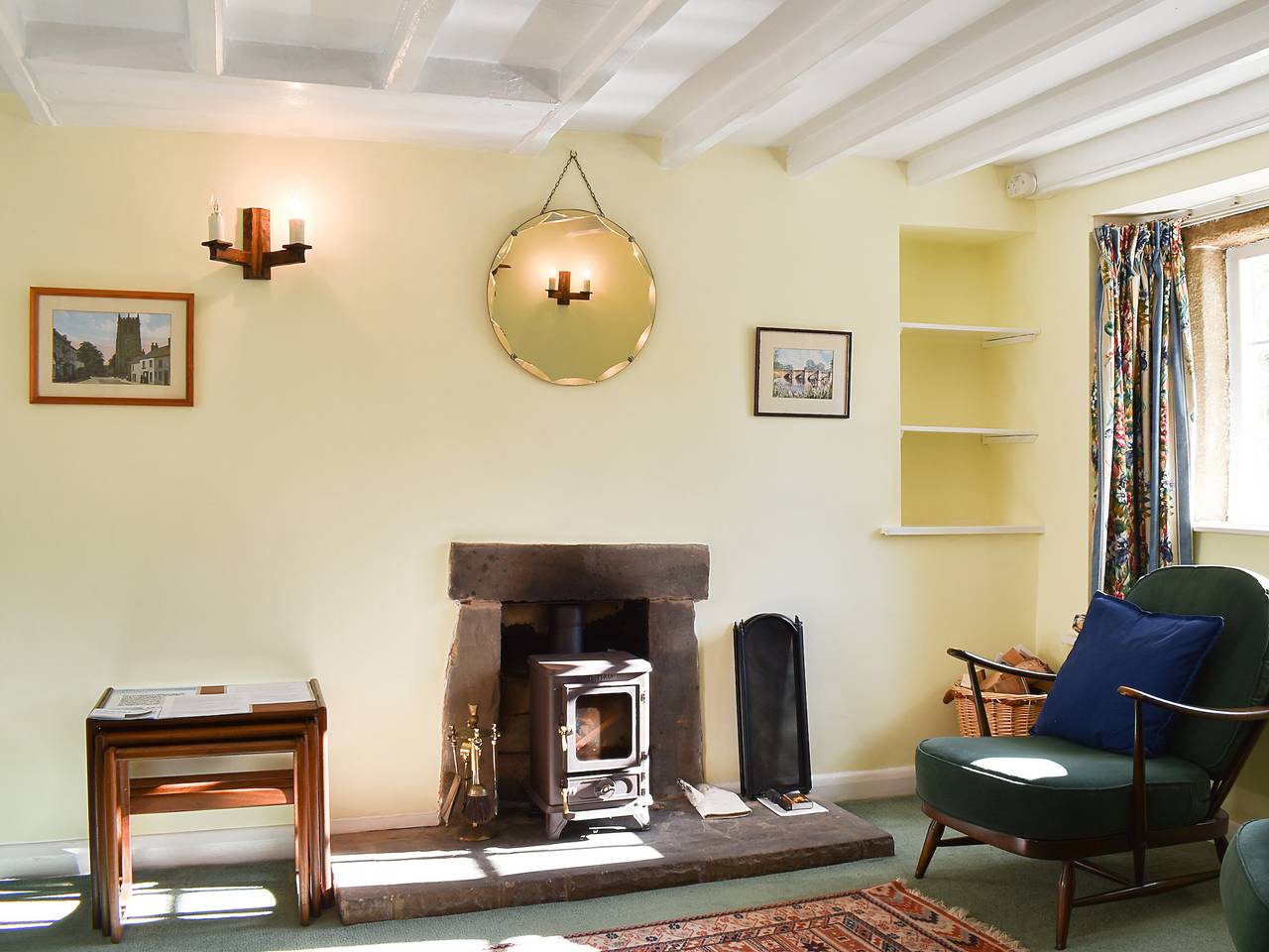 April Cottage in Youlgreave, Derbyshire
