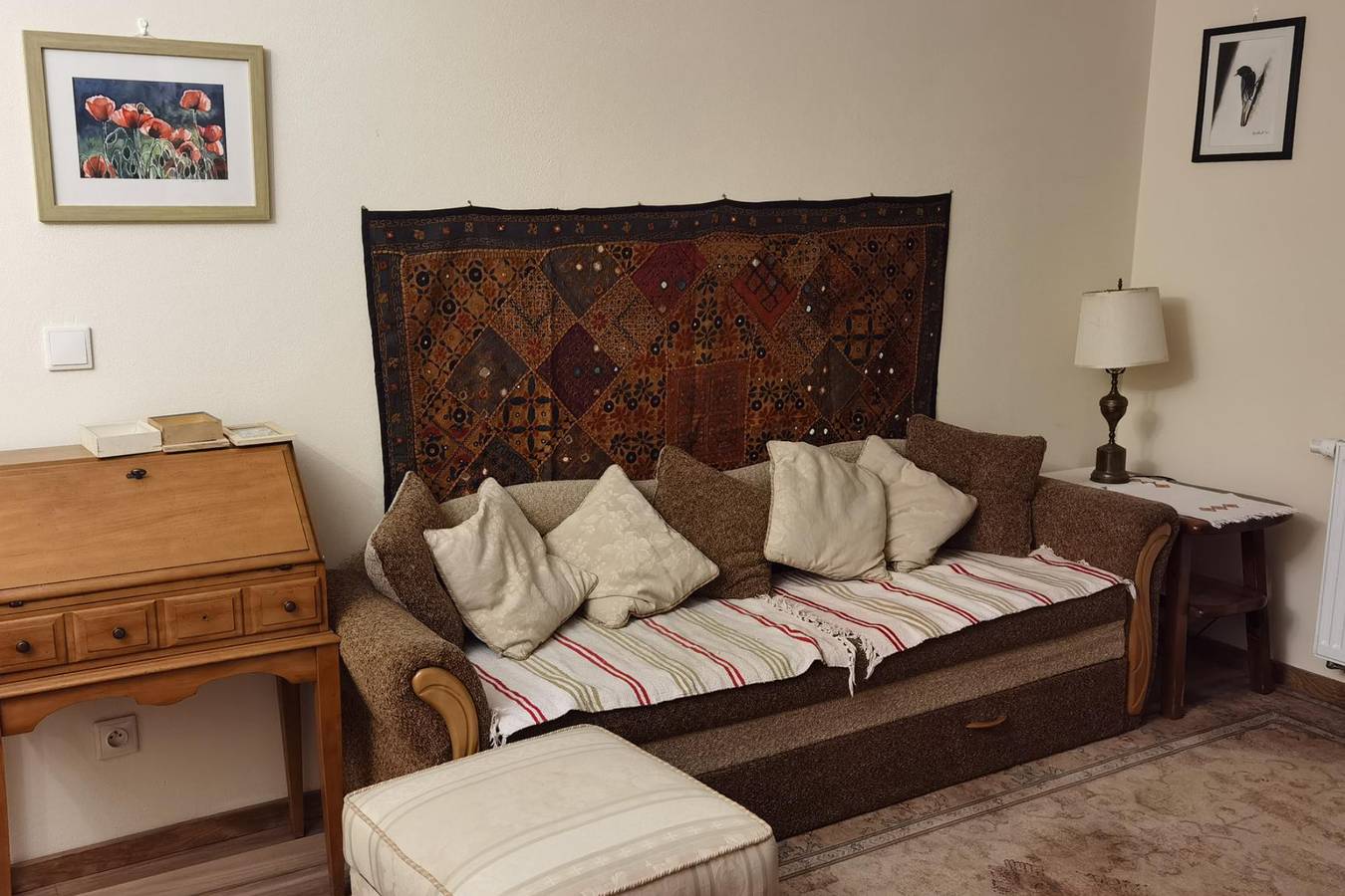 Ganze Ferienwohnung, 1Bed Apartment - Sleeps 4 - Terrace, Parking, Pets in Karpatenvorland