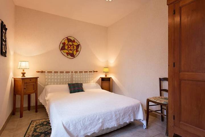 Gîte pour 7 personnes, avec jardin, animaux acceptés à Ferrières-sur-Sichon - 2