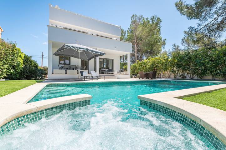 Maison de vacances pour 8 personnes, avec Balcon ainsi que Jacuzzi et Jardin