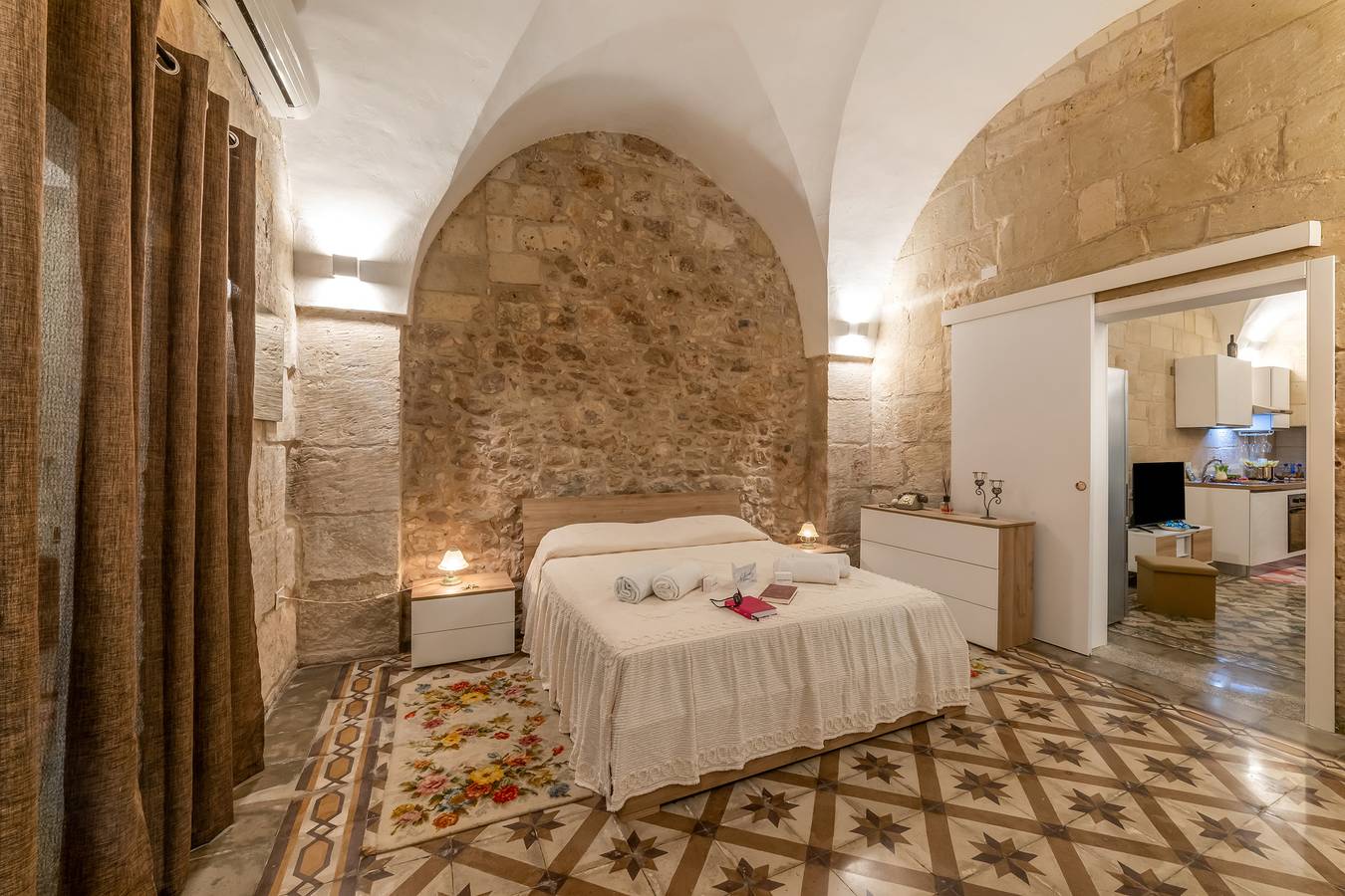 Ganze Wohnung, Nonnanna Apartment In Martano Historic Centre in Martano, Lecce Provinz