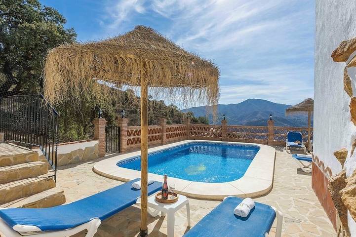 Chalet para 7 personas, con jacuzzi y jardín - 1