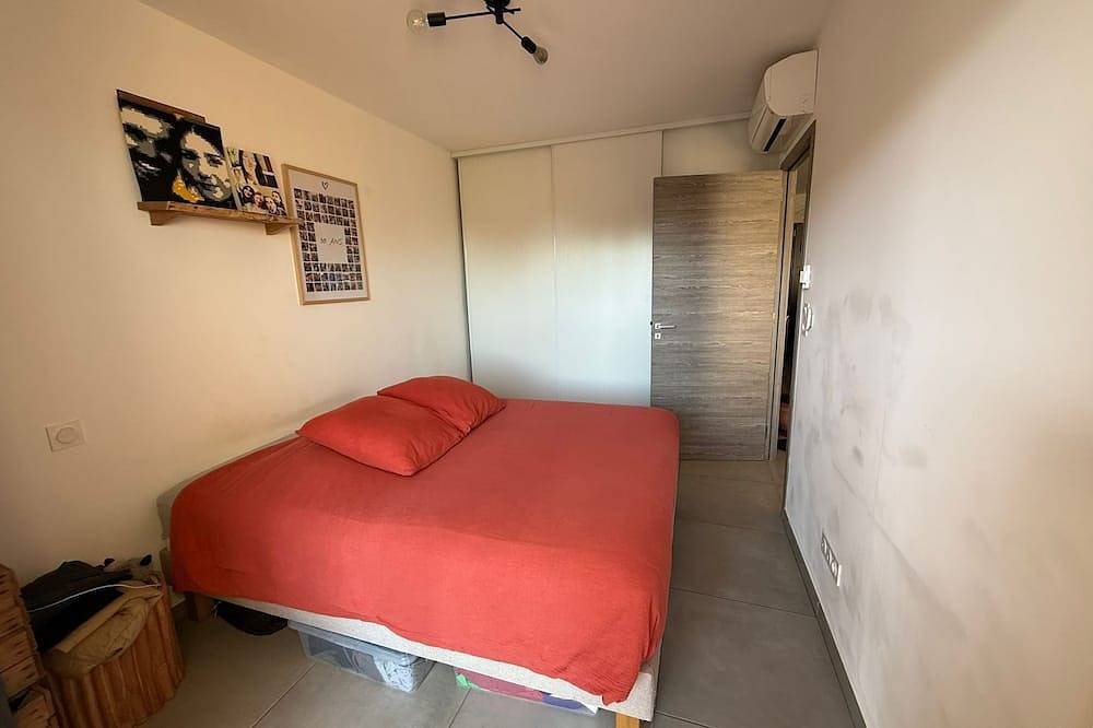 Entire apartment, Apartment in Furiani close to all amenities in Furiani, Cap Corse