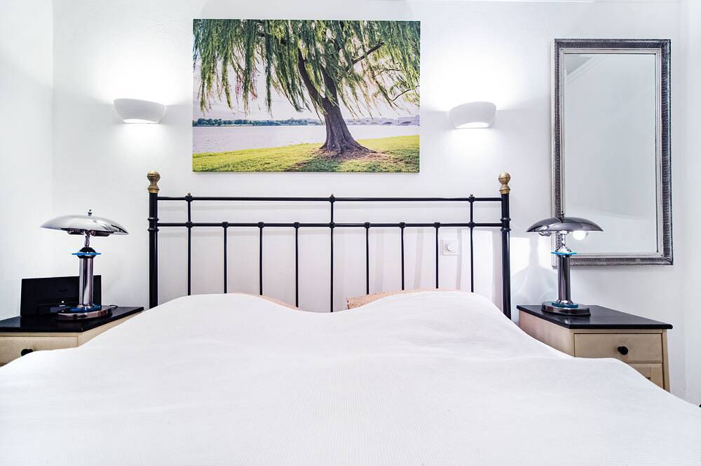 Traum Ferienhaus am Schweriner See ✓ Urlaub mit Hund & angeln am Privatstrand ✓ in Godern, Pinnow