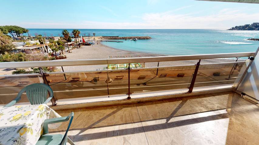 Studio pour 2 personnes, avec vue sur l’océan et terrasse, animaux acceptés à Roquebrune-Cap-Martin