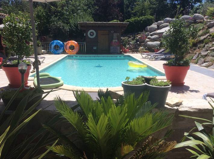 Gîte pour 4 personnes, avec balcon ainsi que jardin et piscine à Caylus - 4