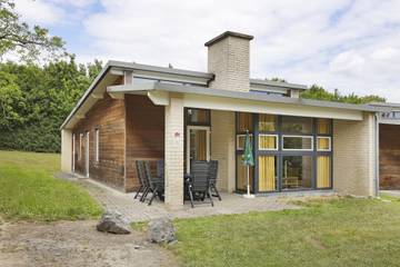 Gîte pour 6 personnes, avec sauna à Froidchapelle
