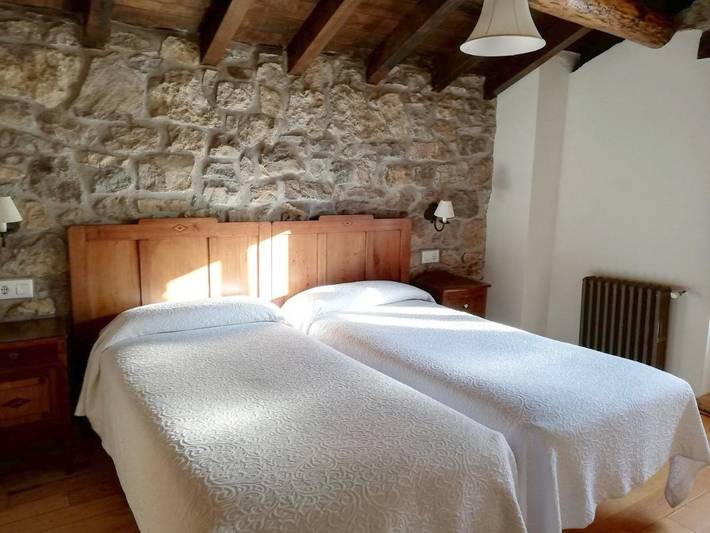 Casa rural para 8 personas, con jardín y vistas en Parque Nacional de Los Picos de Europa - 2