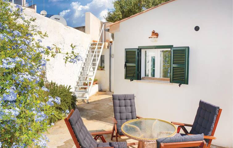 Adosado 1BR Apt | WiFi, AC, Grill | Cerca de la playa in El Molinar, Palma