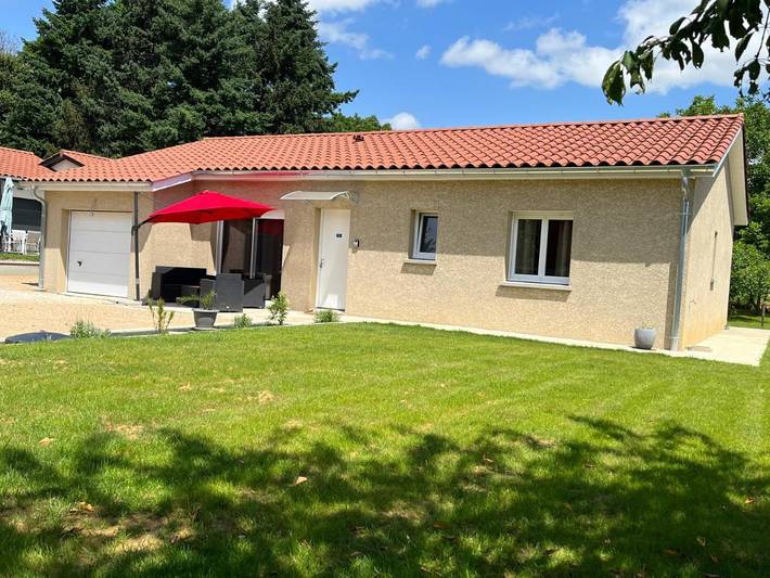 Villa pour 6 personnes, avec Terrasse ainsi que Jardin et Vue