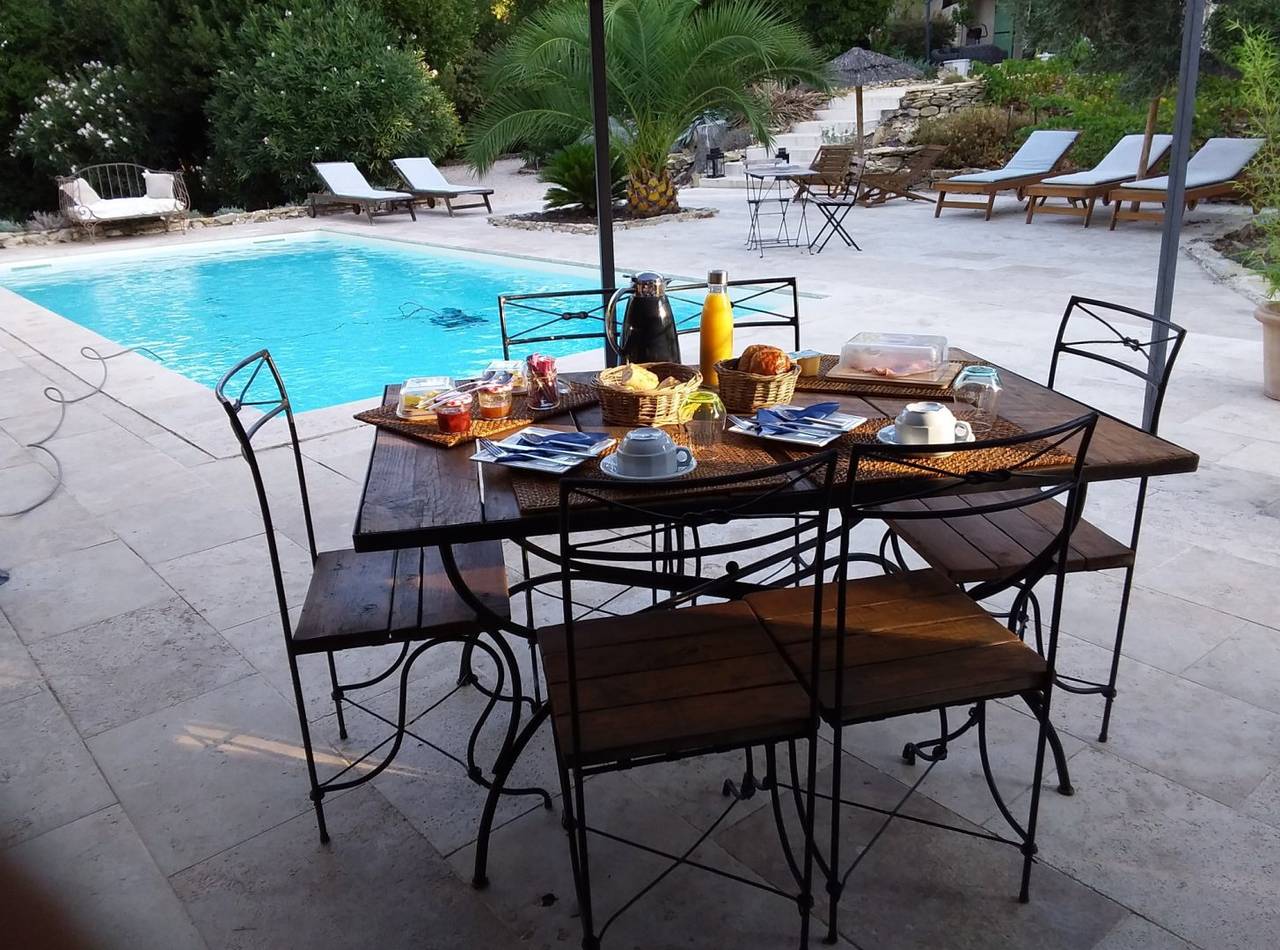 Chambre d'hôte avec cuisine équipée à disposition. - Chambre in Le Beausset, Côte méditerranéenne (France)