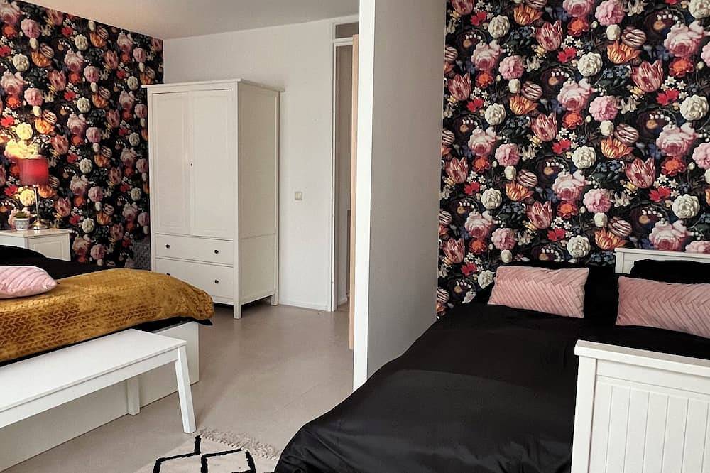 Ganze Wohnung, Apartment overlooking the beautiful Brouwersgracht canal in Amsterdam centre in Holländische Küste