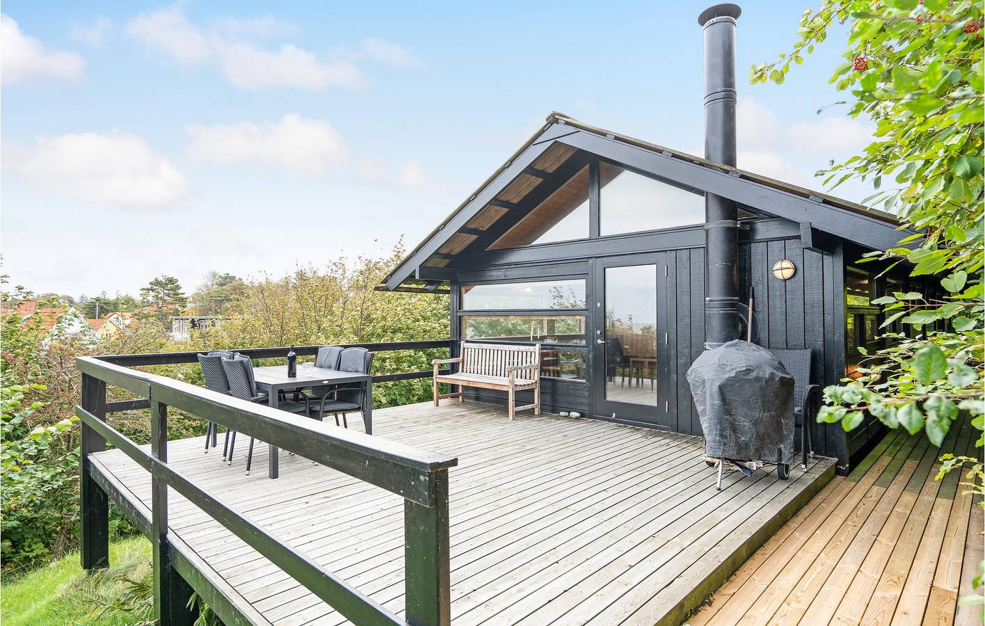 Holiday home for 6 people with garden in Tisvilde, Kattegat Coast