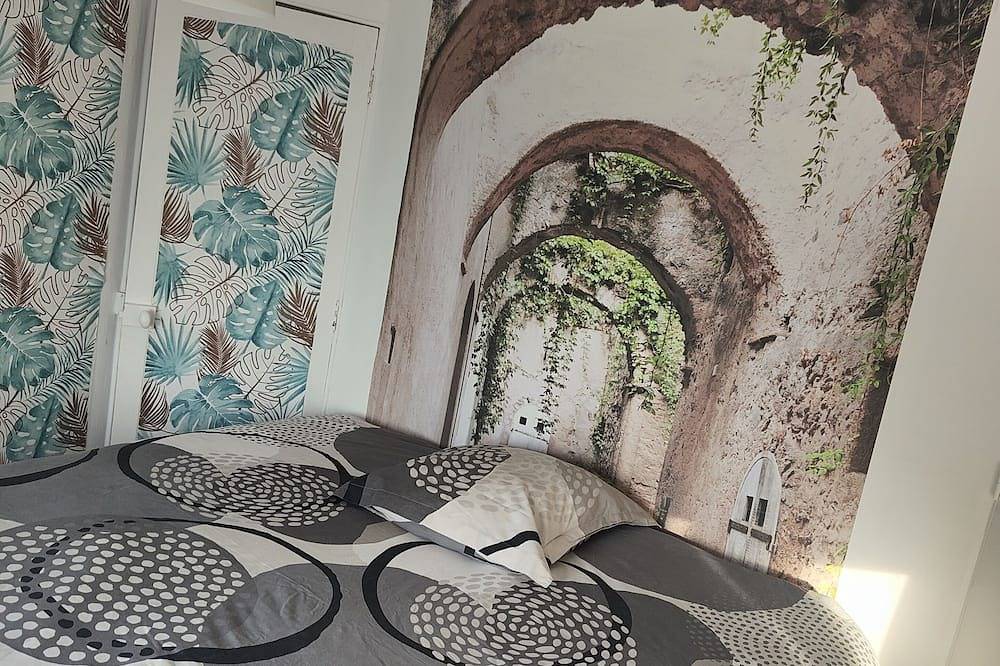 Apartamento entero, Well-lit apartment with a beautiful view Very well located for various visits in Laon, Aisne