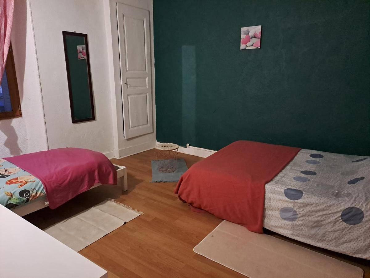 Appartement entier, Two-Bedroom Apartment in La Mure, Isère