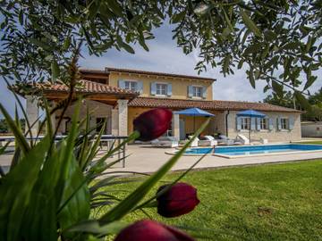 Villa for 9 People in Pavicini, Southcoast Istria, Photo 2