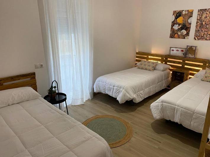 Apartamento para 3 personas, con Balcón y Terraza además de Jardín y Vistas en Villacarrillo