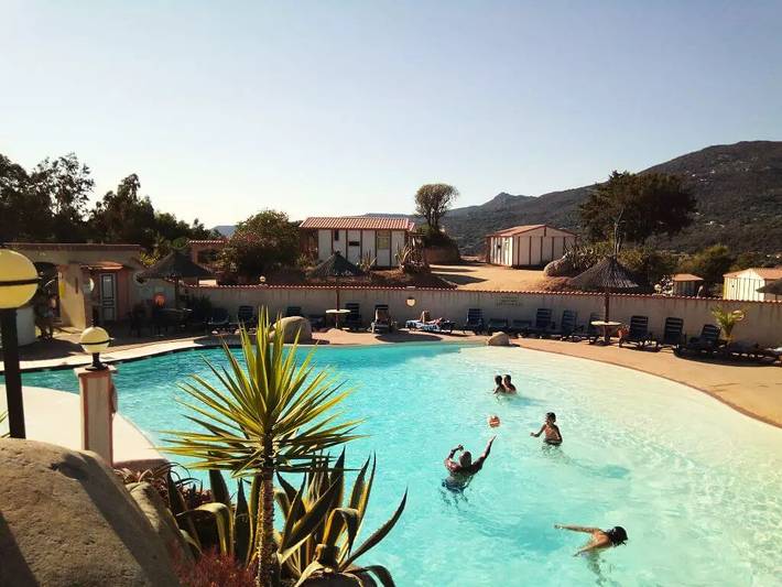 Chalet de 3 estancias para 5 personas in Olmeto, Distrito de Sartène