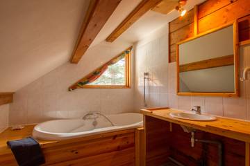 Chalet for 3 Guests in Névache, Hautes-Alpes, Picture 2