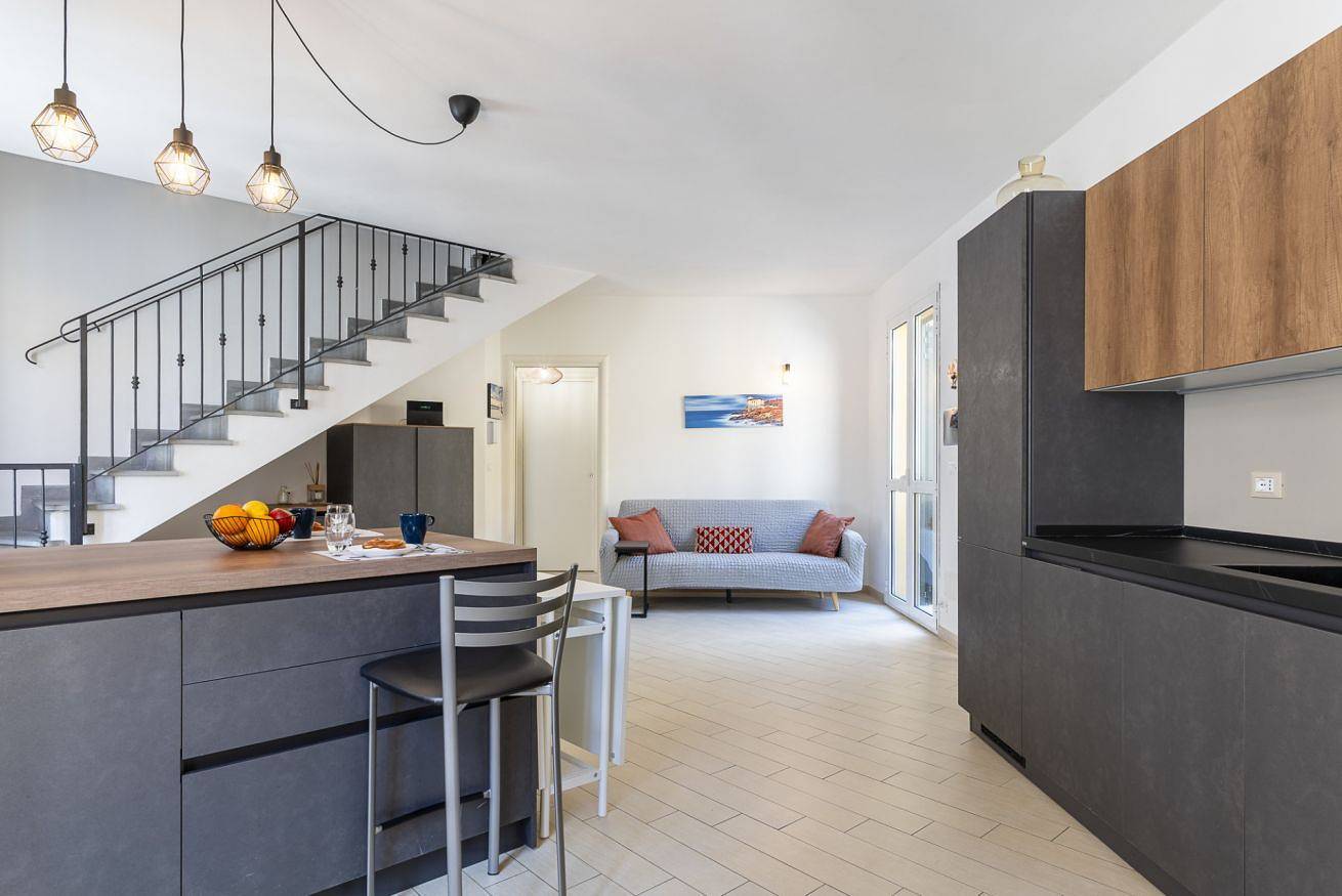 Entire apartment, Guesthost - Livorno Modern Apartment with Balcony! in Livorno, Etruscan Coast