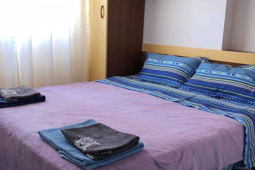 Entire apartment, Apartments with a tennis court and a barbecue in Scalea, Tyrrhenian Coast Kalabria