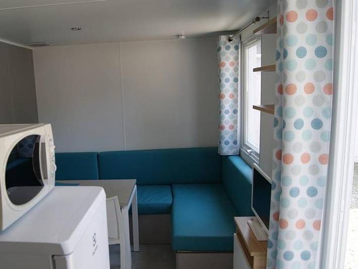 Flower Camping Orly d'Azur - Mobilhome 4 personnes - Mobile-home Aglandau Confort 20m² - 1 chambre - terrasse semi-couverte in Six-Fours-les-Plages, Côte méditerranéenne (France)