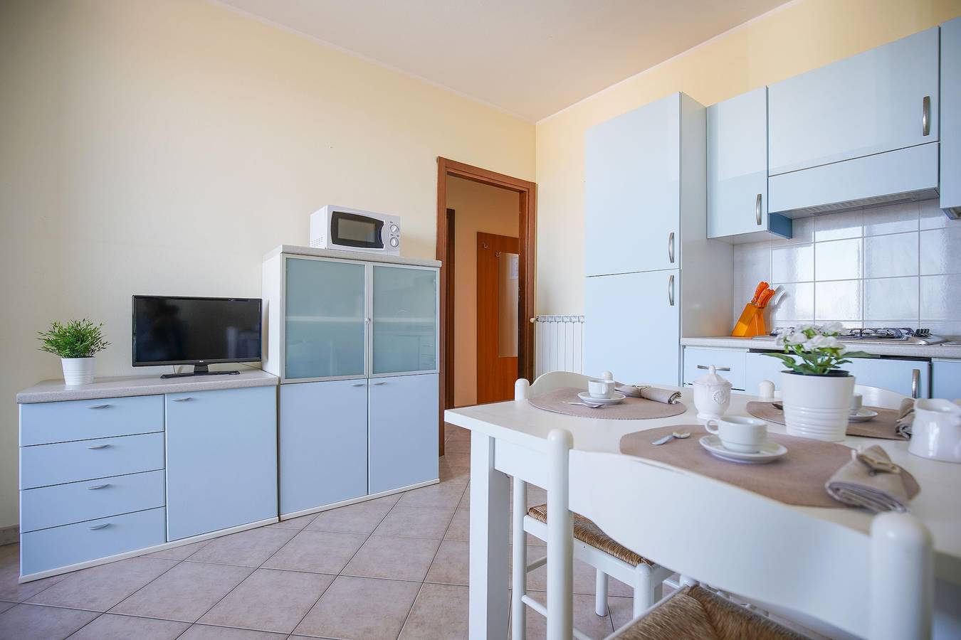 Sea view home with patio with barbecue, private garden and parking space in Lido degli Estensi, Provincia de Ferrara
