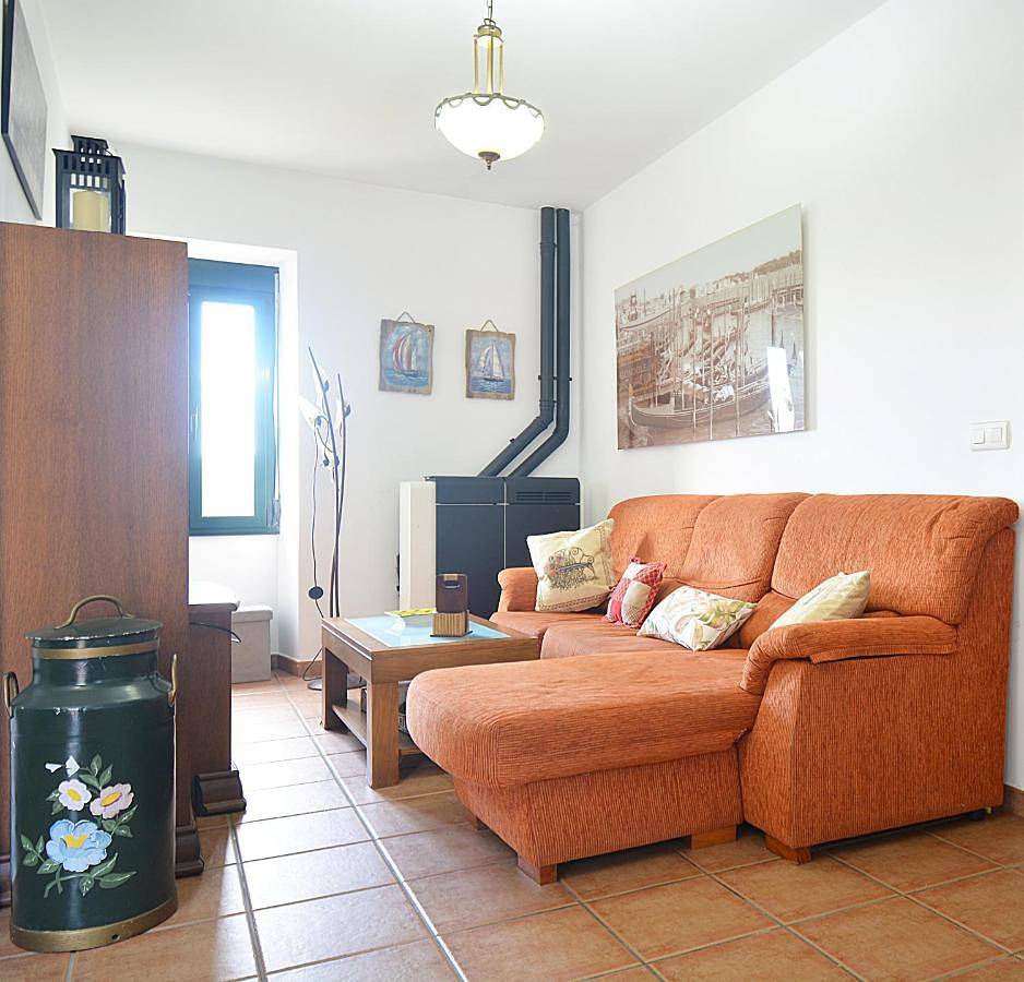 Casa Rural Manuela in Rianjo, Rias Baixas