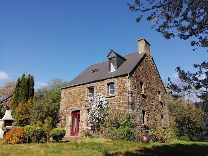 Gîte pour 6 personnes, avec terrasse et jardin - 1