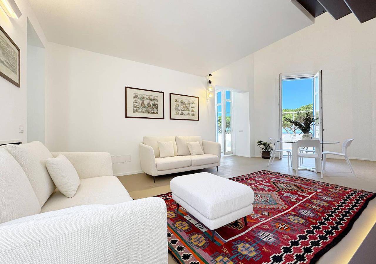 Villa with Sea View in Mondello, Palermo