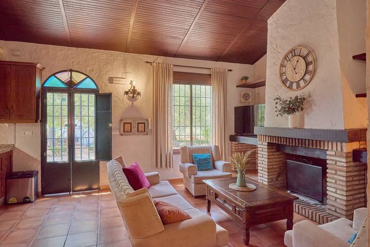 Casa rural para 6 personas, con jardín y piscina para niños, Familias con niños en Andalucía