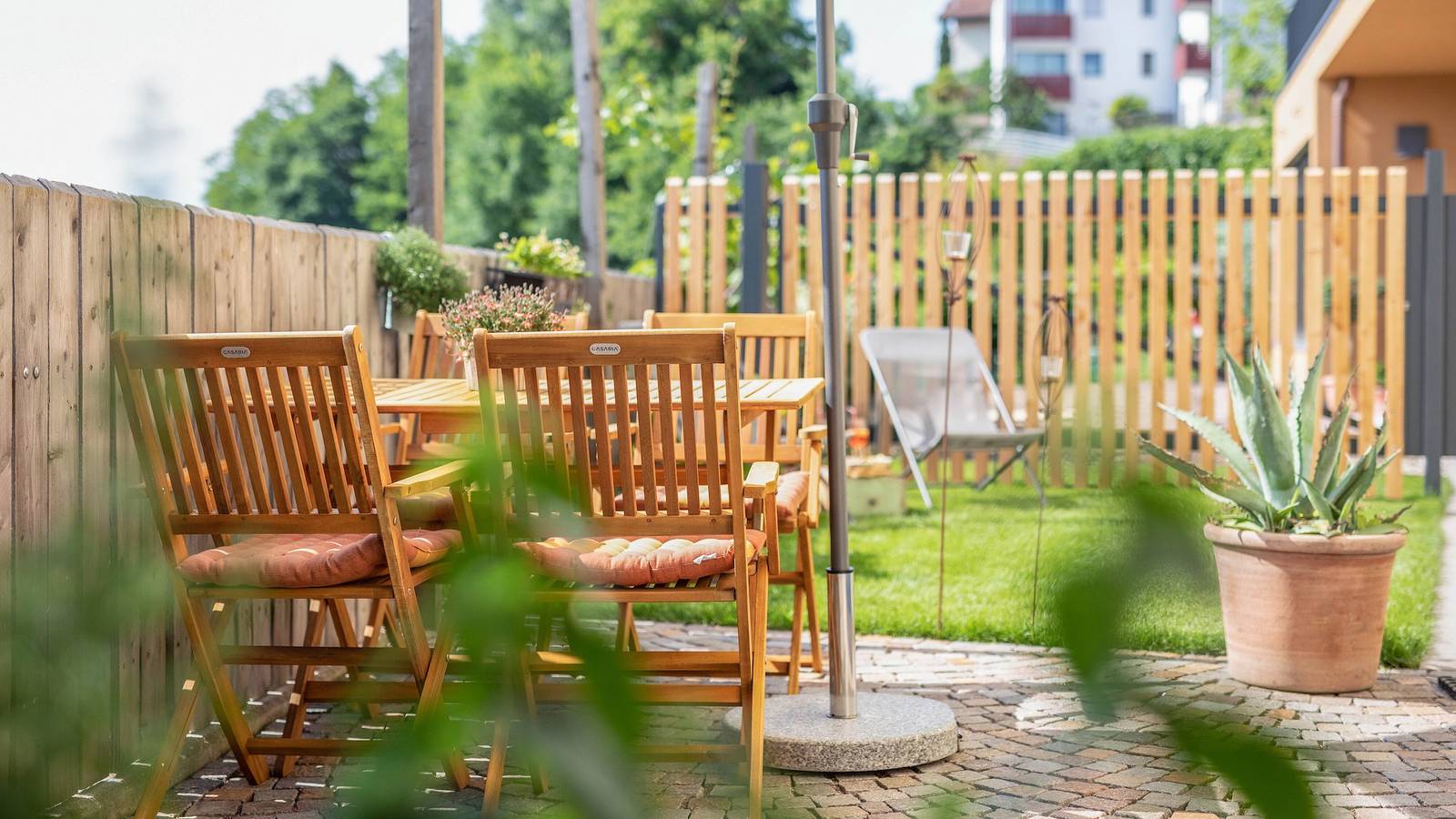 Ganze Wohnung, Ferienwohnung 'Meine Bleibe - Terra' mit Bergblick, Garten & Wlan in St. Michael, Eppan an der Weinstraße