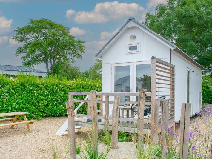 Ferienhaus für 4 Personen, mit Balkon und Terrasse sowie Garten in Ellemeet