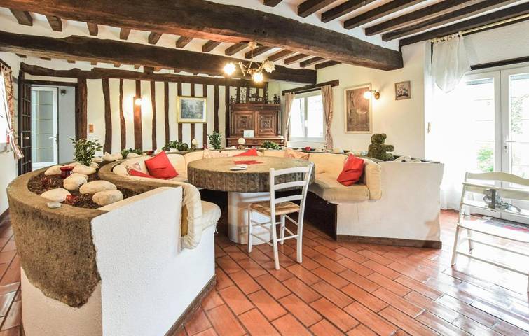 Location de vacances pour 7 personnes, avec piscine et jardin à Fervaques - 4